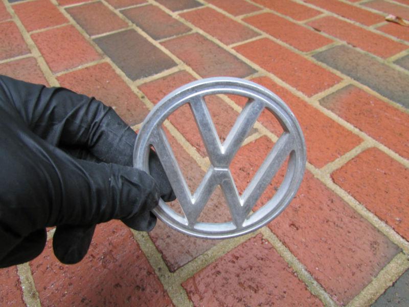 #3532e volkswagon 60s 70s oem silver front hood or back trim mounted emblem