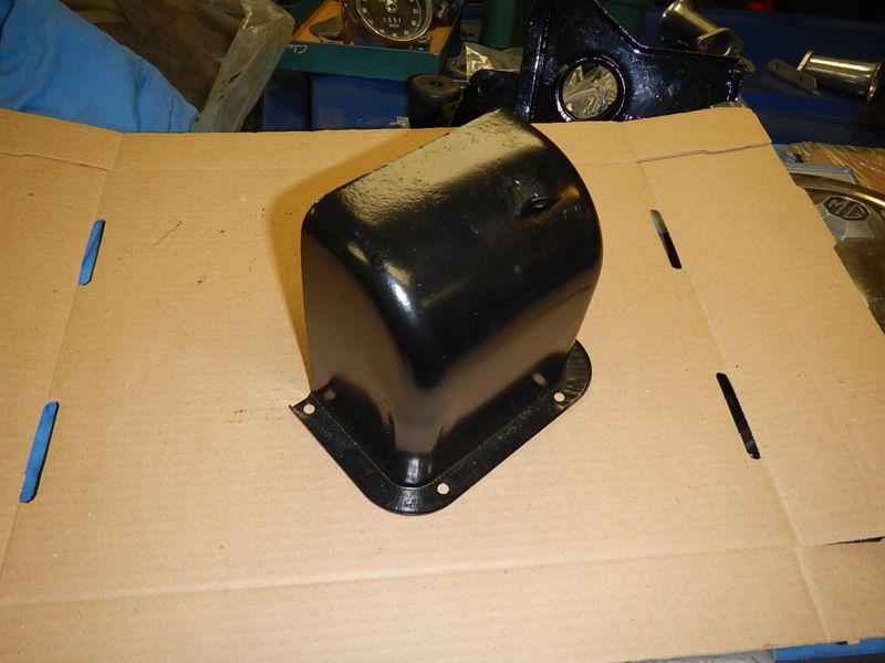 Purchase Early MGB Brake Pedal Box/Housing and Cover, Restored, No