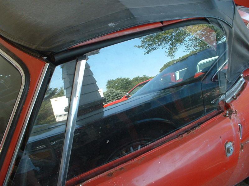 Fiat 850 spider front quarter windows, left or right