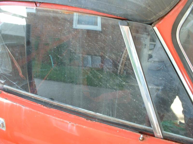 Fiat 850 Spider front quarter windows, Left or right, US $29.00, image 2