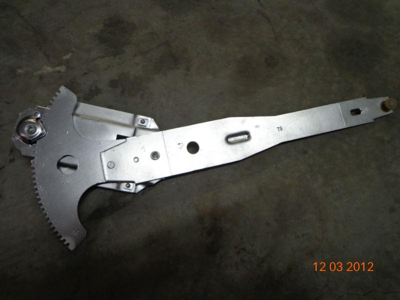 1958 Chevrolet Right front window regulator for 4dr, US $65.00, image 2