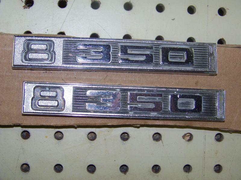 Late 60`s chevy truck/gmc v8 350 fender emblems