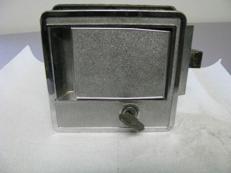Buy RV BARGMAN L300 L300 DOOR LOCK HANDLE LATCH For VINTAGE Campers in