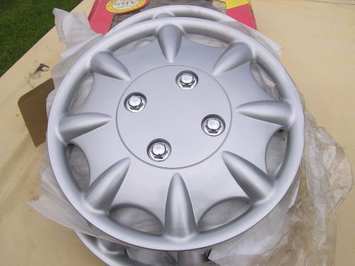 4 piece set silver /lacquer hub caps fits 13" inch steel wheel covers cap cover