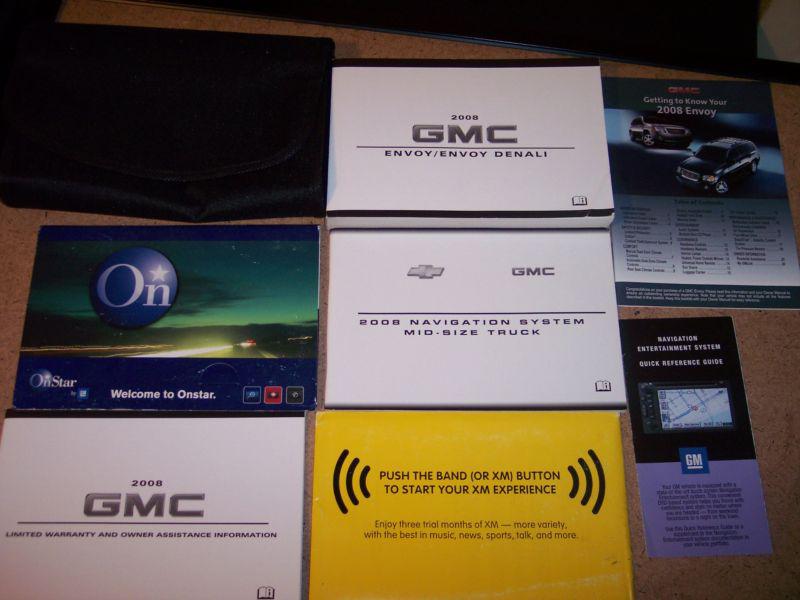 2008 gmc envoy & envoy denali owner manual guide with navigation and case--b0180