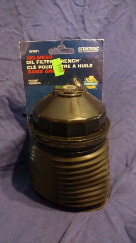 Strategic tools no-mess oil filter wrench 0fr01