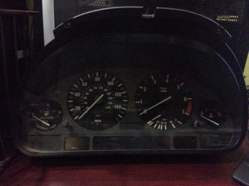 Bmw bmw 528i speedometer (cluster), mph (us) 97