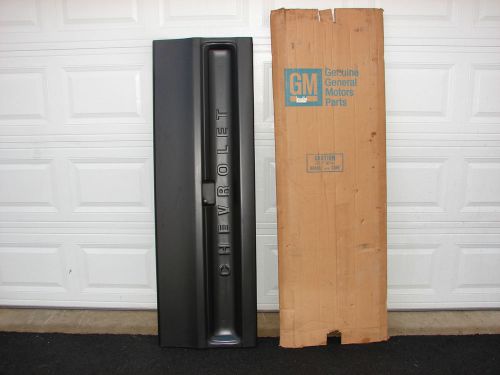 76 77 78 79 80 chevrolet c k truck nos gm tailgate