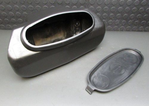 Polaris sportsman 600 4x4 2004 trunk storage container box