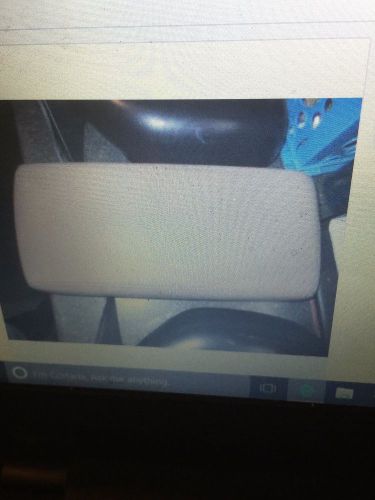 1998-2004 nissan pathfinder center  console