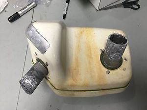 Kawasaki 440 550 js sx oem water box js 550 in good working condition