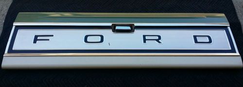 Ford f100 f250 ranger xlt pickup truck tailgate 1964-1972 1970 oem original