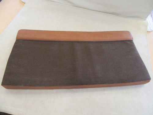 Scout 320 lxf port bw brown cushion 40 1/2" x 19 1/2" uh1588 marine boat
