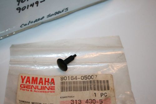 Nos yamaha snowmobile windshield screw vmax 540 ss440 srv bravo cs340 90164-0500