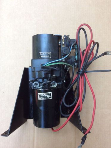 Genuine mercruiser power trim pump/tilt assembly 865380a25 - excellent
