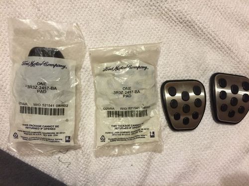 2003/'04 mach 1 cobra pedals (clutch/brake) "nos"