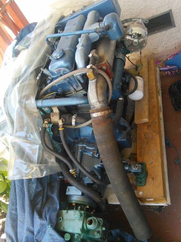 Perkins 4.236 marine diesel engine w/transmission