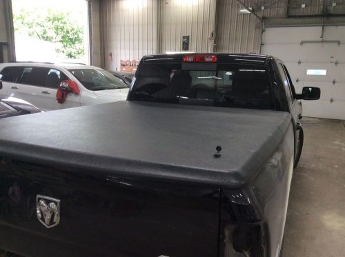 Undercover  hard shell tonneau cover for 10-16 dodge ram 1500-3500 no shipping
