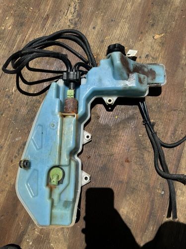 Evinrude 75 90 HP Etec Oil Tank 5007930 With Pump 5007915, US $100.00, image 2