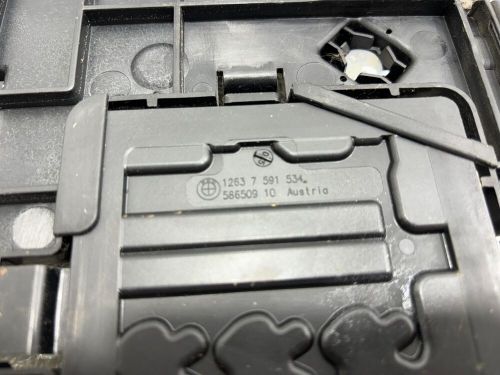 2011 - 2016 BMW 528xi Integrated Supply Module Cover Panel Black OEM 7591534, US $34.99, image 3