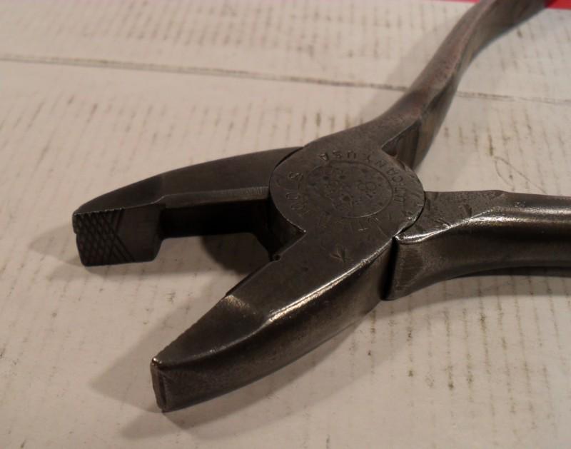 Vintage Utica Tools Bell System 8