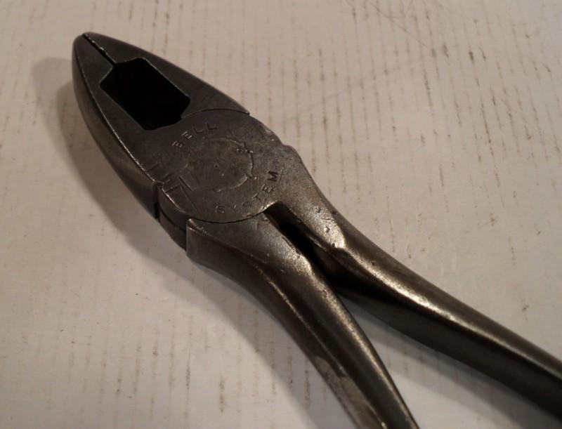 Vintage Utica Tools Bell System 8