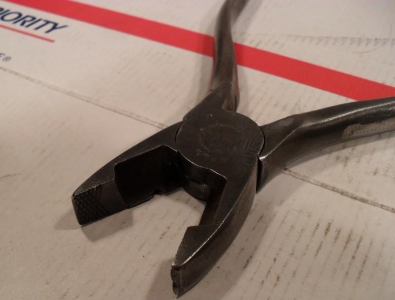 Vintage Utica Tools Bell System 8