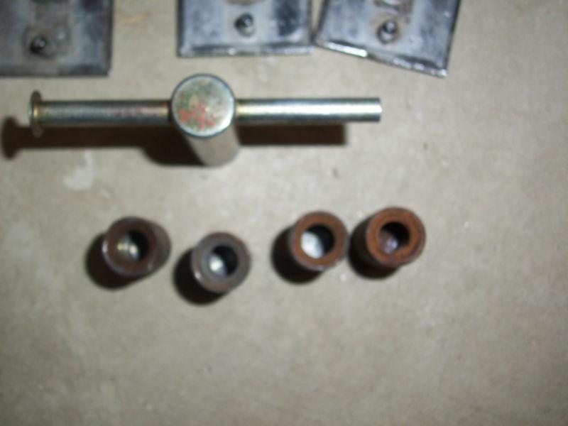 Buy OLDS DELTA 88 KEY LOCKS WIRE SPOKE HUB CAPS WHEEL 8285? in