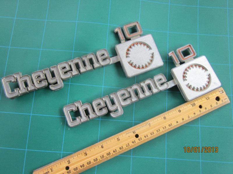 1970 s 1971 - 72 chevrolet fender emblems cheyenne 10 part # 349686 ....nice set