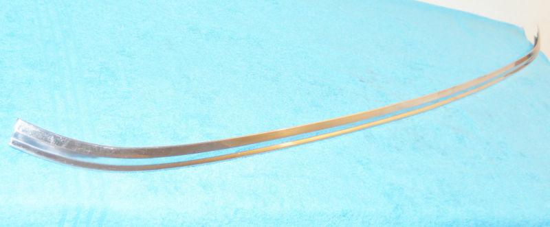 1965 1966 1967 1968 mustang shelby gt cougar orig windshield lower trim molding