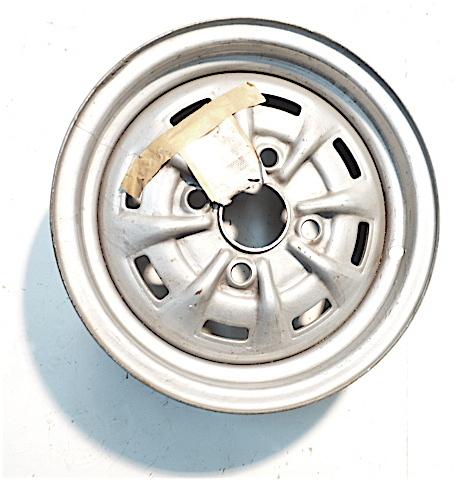 Lancia 2000 (flavia) coupe 1971 - 1975 wheel rim nos nw