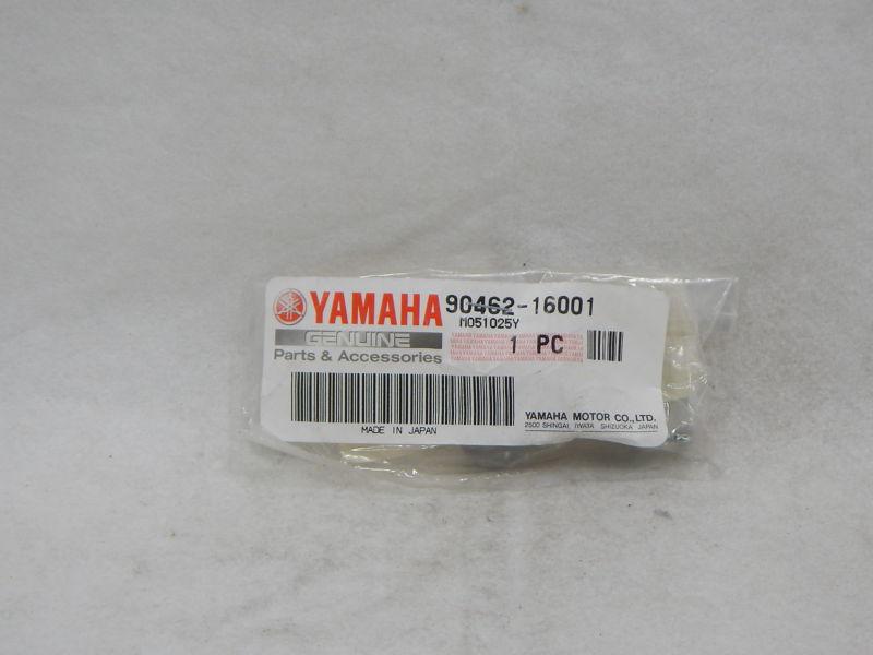 Yamaha 90462-16001 clamp *new