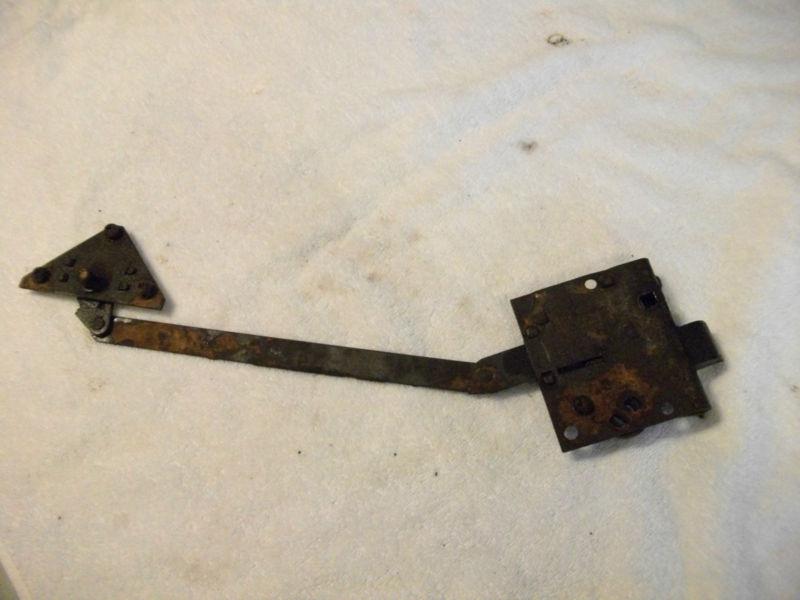 1946 reo re olds truck door latch handle relay mechanism driver side lh  