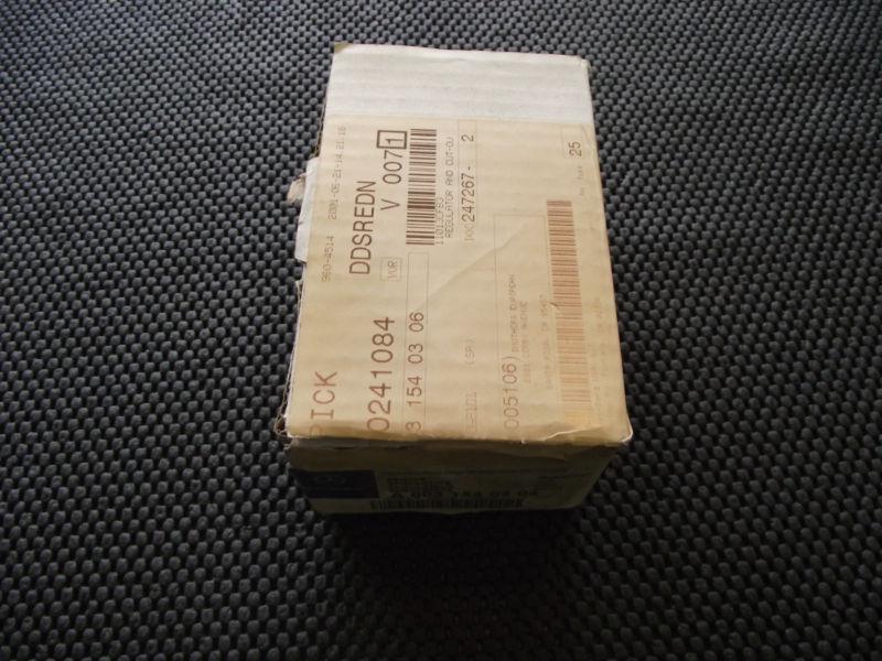 NEW MERCEDES BENZ E320 VOLTAGE REGULATOR, US $100.00, image 2