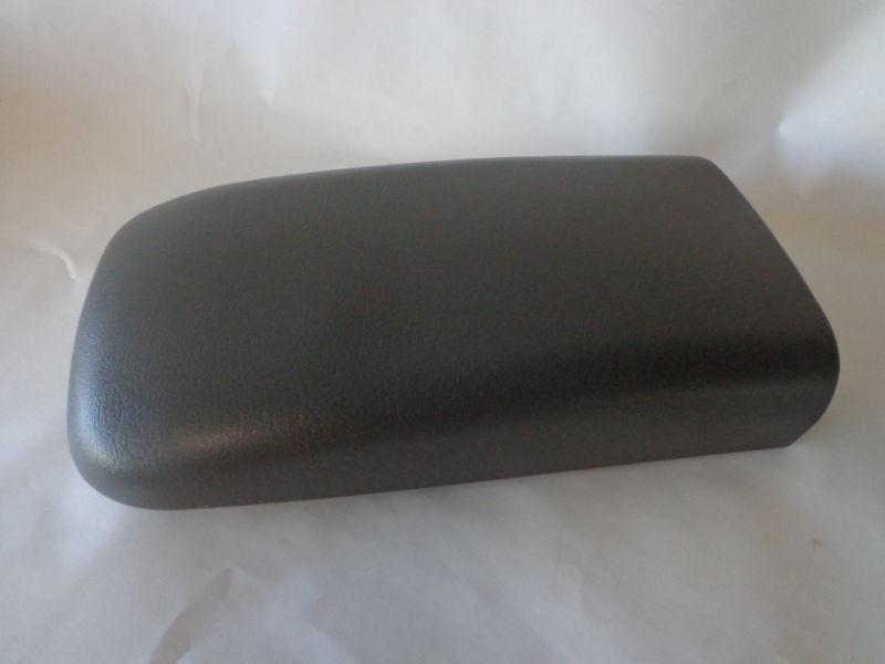 Find 02 03 04 05 06 07 08 09 CHEVY TRAILBLAZER GMC ENVOY CENTER CONSOLE