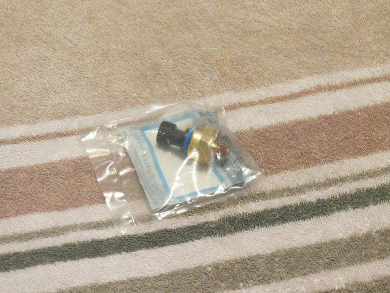 Water pressure sender