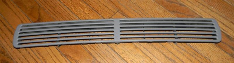Chevy blazer s10 dash defog defroster vent - 95-97  gray