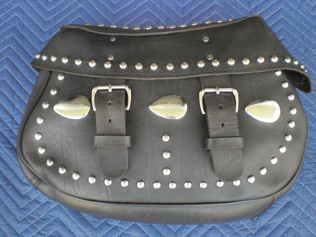 Harley 90's oem  heritage classic flstc right side  saddlebag      