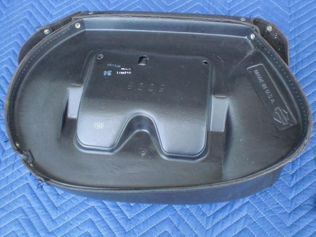 HARLEY 90's OEM HERITAGE CLASSIC FLSTC RIGHT SIDE SADDLEBAG , US $100.00, image 2