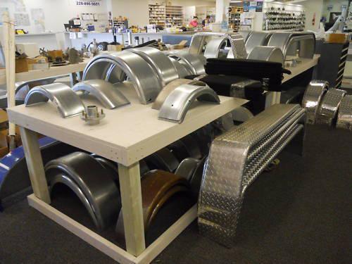 IMPELLER HOUSING #389657 JOHNSON/EVINRUDE 1979-82 85-235HP OUTBOARD BOAT PART, US $40.80, image 6