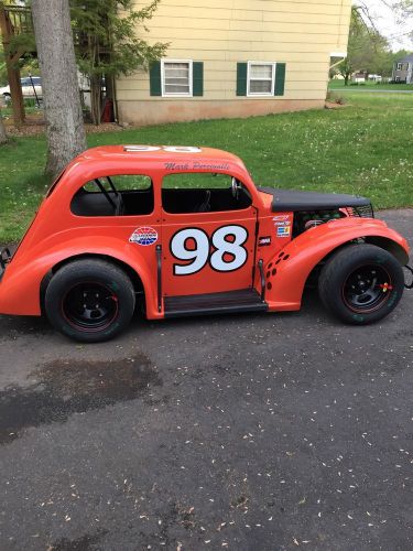 Legend race car 2 bar sedan roller