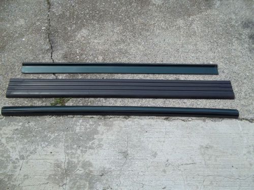 2000 toyota 4runner sr5  running board &#034;lower,outside trim&#034; (green)