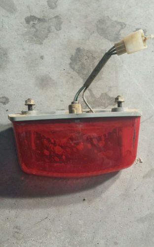 02 alpha sports lg 90 brake light