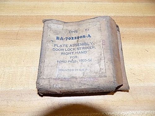 1950 - 1954 ford passenger car right hand side door lock striker assembly nos