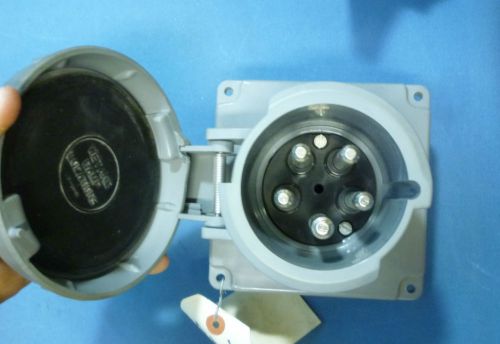 100 amp hubble  m 5100b9r boatside 3 pole  5 wire