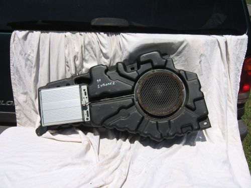 1999 2000 2001 ford explorer sub woofer speaker w/amplifier