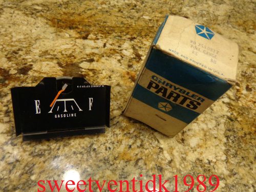 ‘nos’ mopar gas / fuel gauge #2580827.......1966-1967 dodge coronet r/t