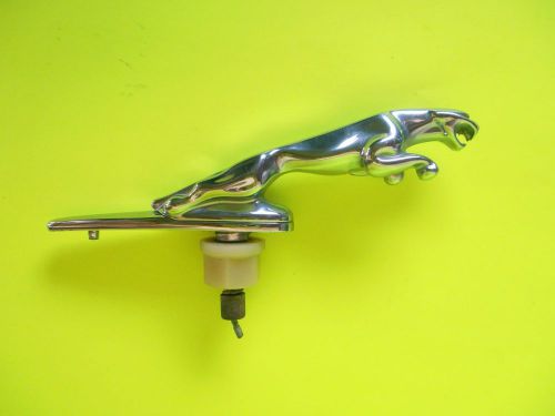 98-03 jaguar xj8 vdp 4.0l v8 oem leaping hood ornament emblem spring loaded