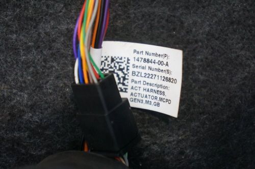 Rear Left Charge Port Reflector Light OEM 1566302-10-G Tesla Model Y 20-23 *Note, US $149.99, image 2