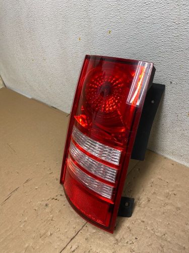 2008-2010 Chrysler Town and Country Left Driver Tail Light C9917 Oem DG1, US $34.90, image 9
